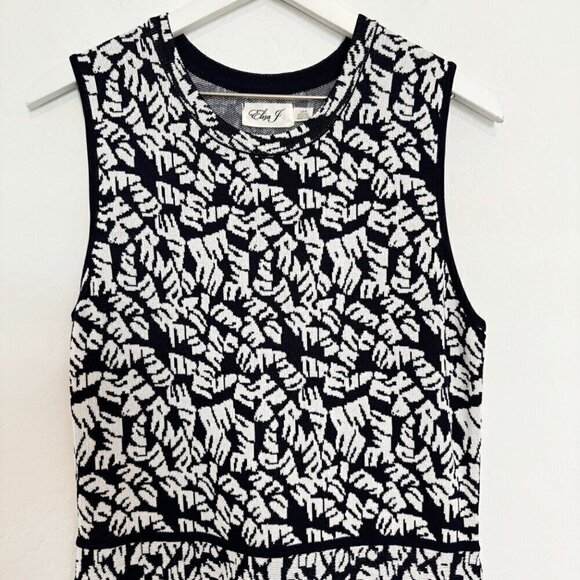 Eliza J Knit Sleeveless Crewneck Geometric Print Fit + Flare Sweater Dress Large - Picture 2 of 8